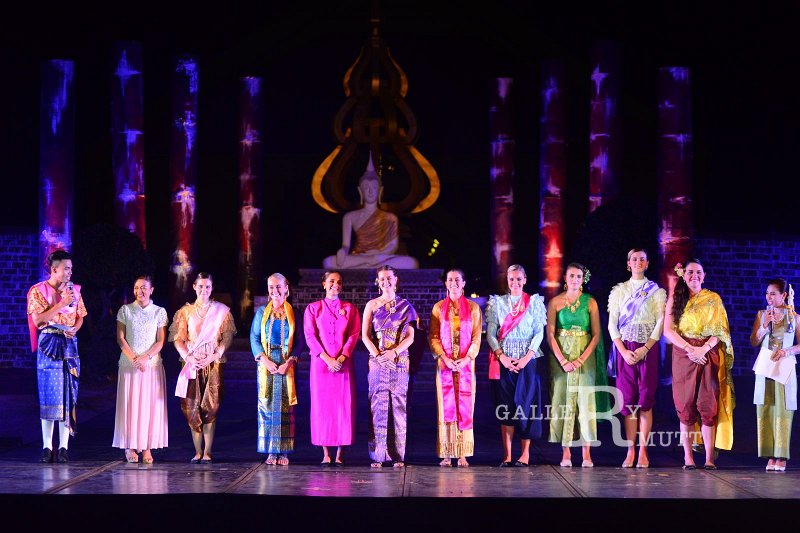 20151125-Loy Kratong_32.JPG